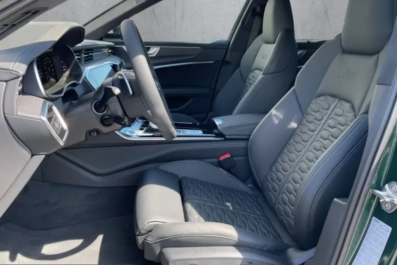 Audi RS6 din 2024 cu 16.800 km - oferta AUD232291 - foto 5