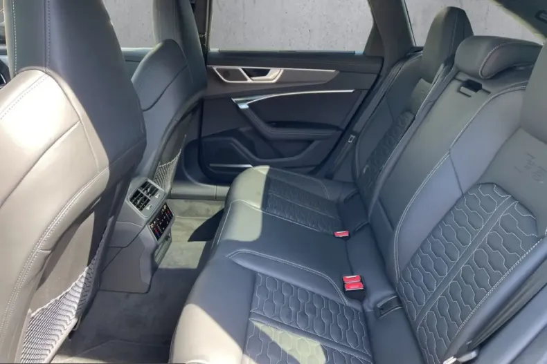 Audi RS6 din 2024 cu 16.800 km - oferta AUD232291 - foto 13