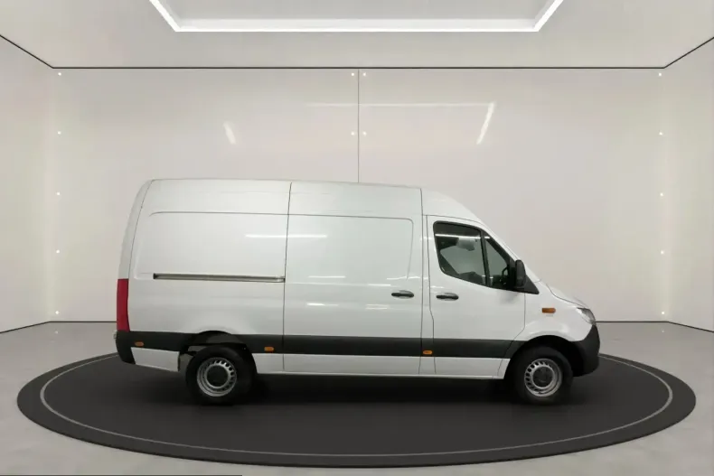 Mercedes-Benz Sprinter din 2024 cu 31.434 km - oferta MER232292 - foto 4
