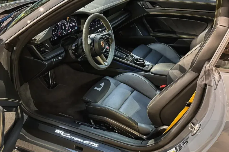 Porsche 992 din 2025 cu 8.500 km - oferta POR232293 - foto 17
