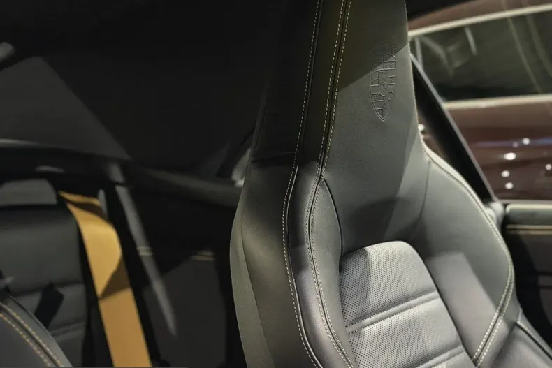 Porsche 992 din 2025 cu 8.500 km - oferta POR232293 - foto 22