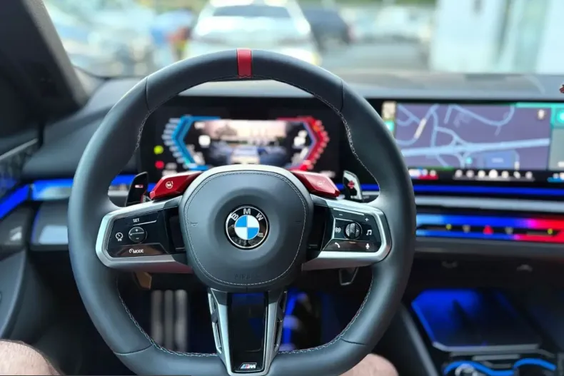 BMW M5 (Seria 5) din 2025 cu 12.000 km - oferta BMW232299 - foto 4