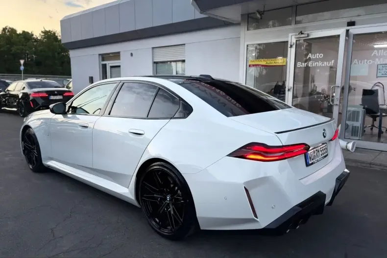 BMW M5 (Seria 5) din 2025 cu 12.000 km - oferta BMW232299 - foto 7
