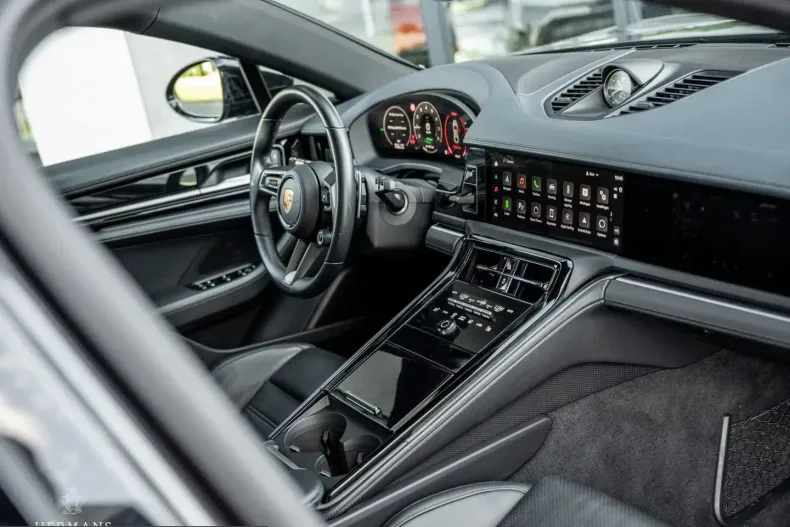 Porsche Panamera din 2024 cu 17.892 km - oferta POR232301 - foto 17