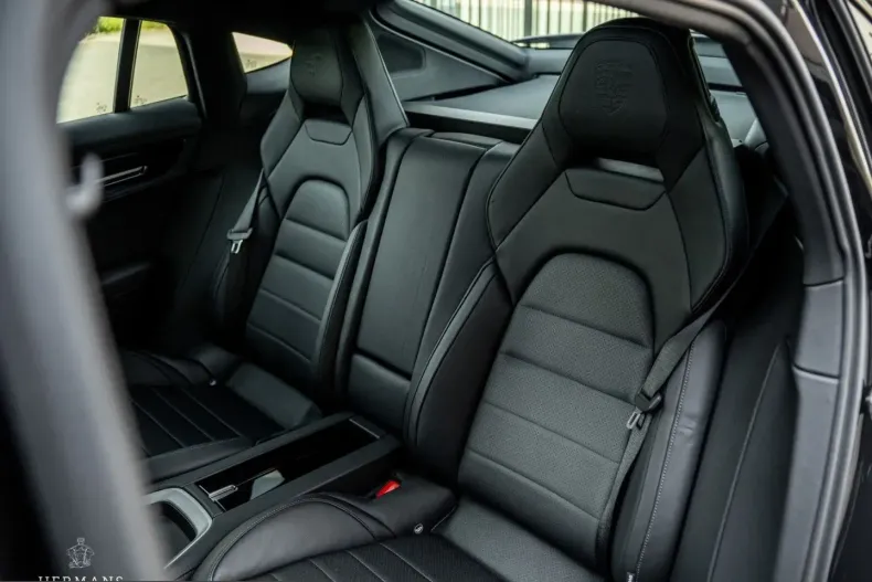 Porsche Panamera din 2024 cu 17.892 km - oferta POR232301 - foto 30