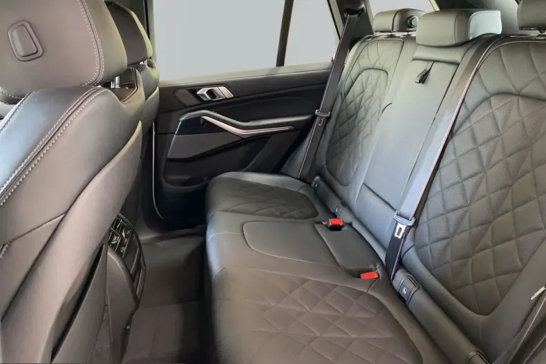 BMW X5 (Seria X) din 2024 cu 30.171 km - oferta BMW232304 - foto 8