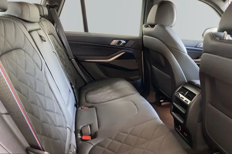 BMW X5 (Seria X) din 2024 cu 30.171 km - oferta BMW232304 - foto 9