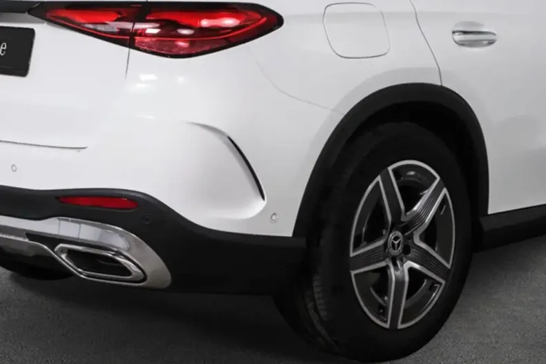 Mercedes-Benz GLC 200 (Clasa GLC) din 2025 cu 4.018 km - oferta MER232312 - foto 9