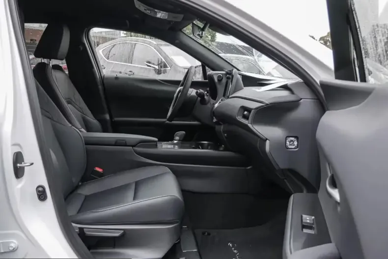 Lexus UX din 2026 cu 100 km - oferta LEX232324 - foto 23