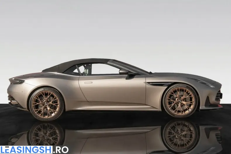 Aston Martin DB12 din 2024 cu 9.500 km - oferta AST232326 - foto 4