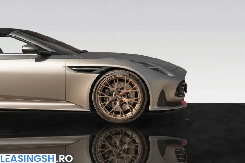 Aston Martin DB12 din 2024 cu 9.500 km - oferta AST232326 - foto 12
