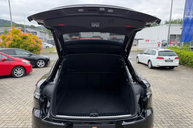 Porsche Cayenne din 2024 cu 34.350 km - oferta POR232331 - foto 14