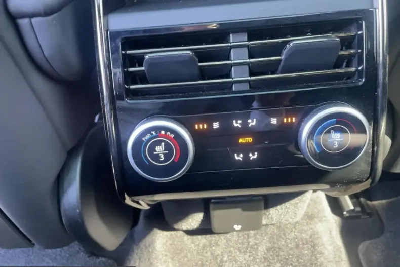 Land Rover Range Rover Sport din 2023 cu 28.241 km - oferta LAN232338 - foto 19