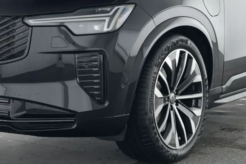 Volvo XC90 din 2025 cu 11.900 km - oferta VOL232344 - foto 10