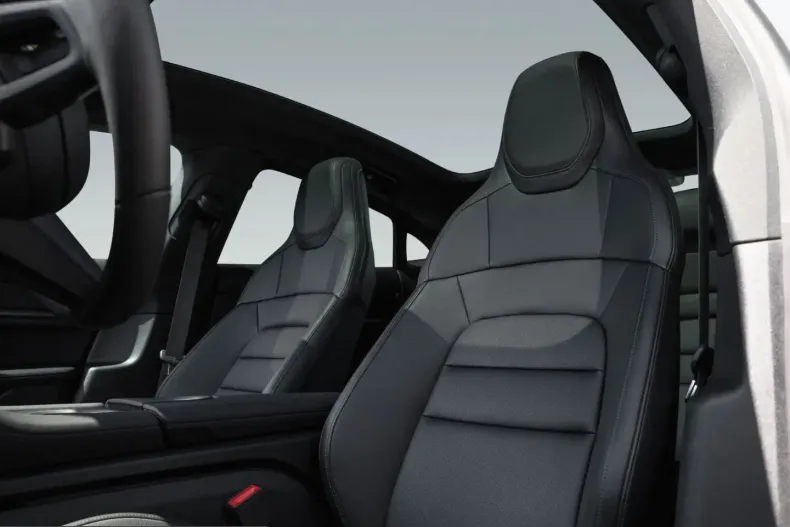 Porsche Taycan din 2025 cu 29.300 km - oferta POR232354 - foto 5