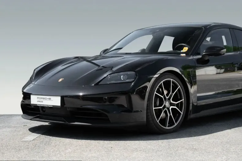 Porsche Taycan din 2025 cu 29.300 km - oferta POR232354 - foto 9