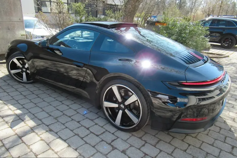 Porsche 992 din 2025 cu 5.000 km - oferta POR232355 - foto 19