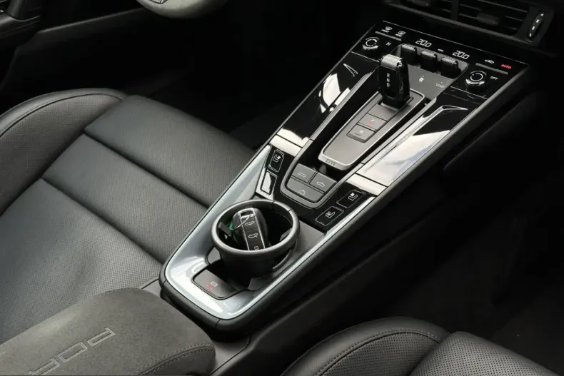Porsche 992 din 2025 cu 40.000 km - oferta POR232356 - foto 11