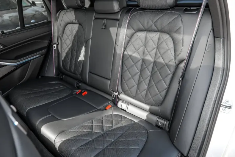 BMW X5 (Seria X) din 2025 cu 26.491 km - oferta BMW232375 - foto 13