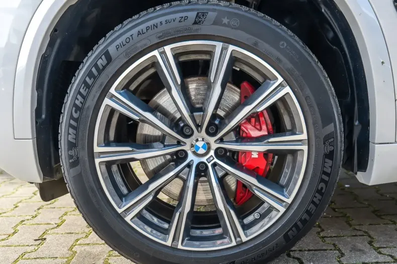 BMW X5 (Seria X) din 2025 cu 26.491 km - oferta BMW232375 - foto 19
