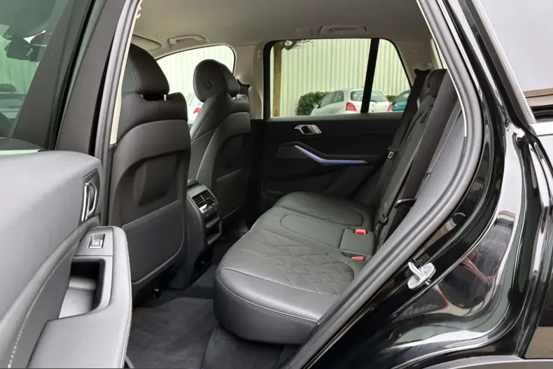 BMW X5 (Seria X) din 2022 cu 63.999 km - oferta BMW232379 - foto 11