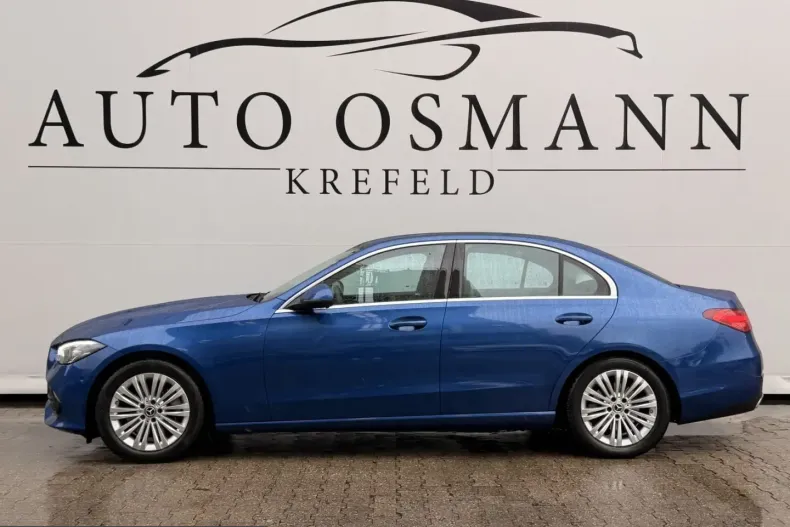 Mercedes-Benz C 300 (Clasa C) din 2024 cu 14.940 km - oferta MER232392 - foto 2