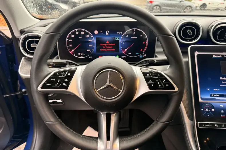 Mercedes-Benz C 300 (Clasa C) din 2024 cu 14.940 km - oferta MER232392 - foto 7