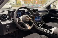 Mercedes-Benz C 300 (Clasa C) din 2024 cu 14.940 km - oferta MER232392 - foto 8