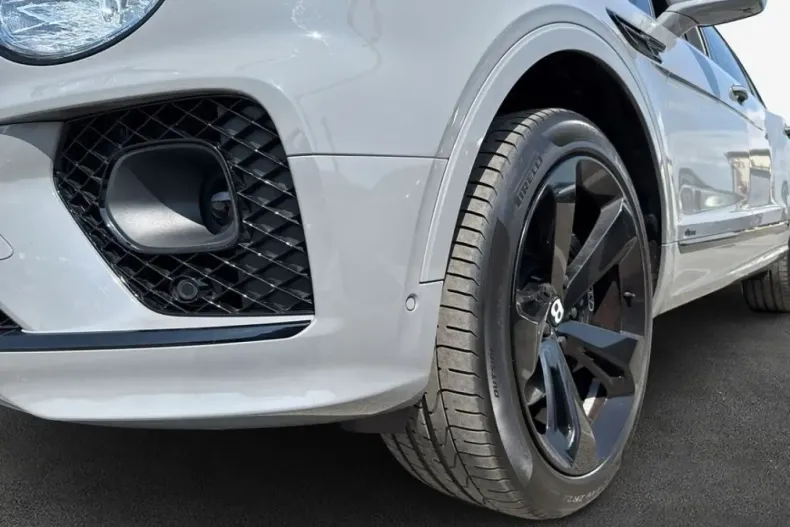 Bentley Bentayga din 2023 cu 40.243 km - oferta BEN232393 - foto 6