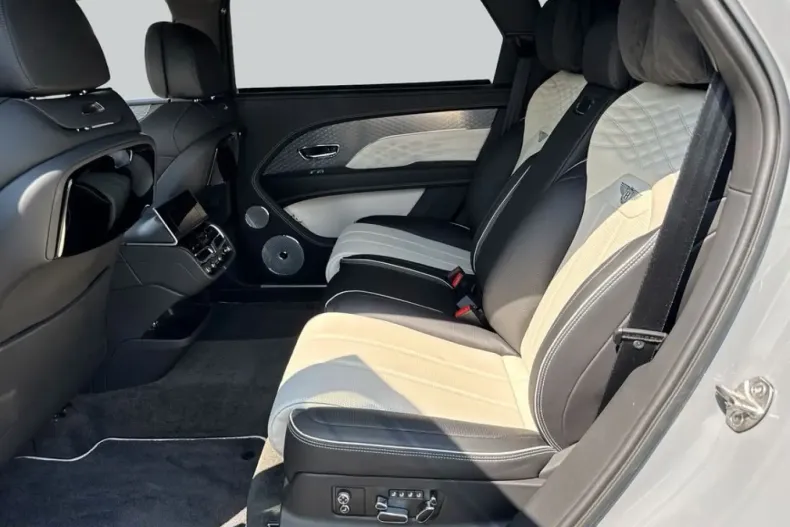 Bentley Bentayga din 2023 cu 40.243 km - oferta BEN232393 - foto 14