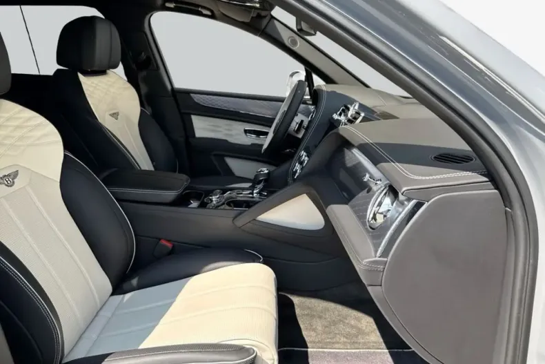 Bentley Bentayga din 2023 cu 40.243 km - oferta BEN232393 - foto 15