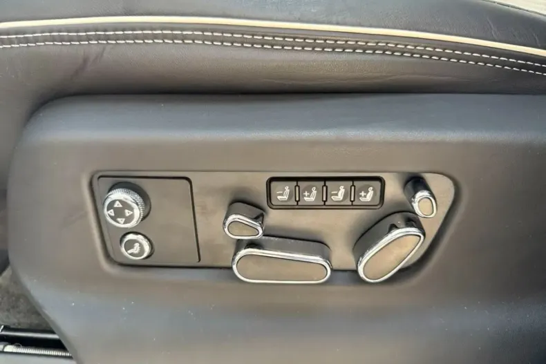 Bentley Bentayga din 2023 cu 40.243 km - oferta BEN232393 - foto 27