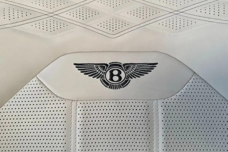 Bentley Bentayga din 2023 cu 40.243 km - oferta BEN232393 - foto 33