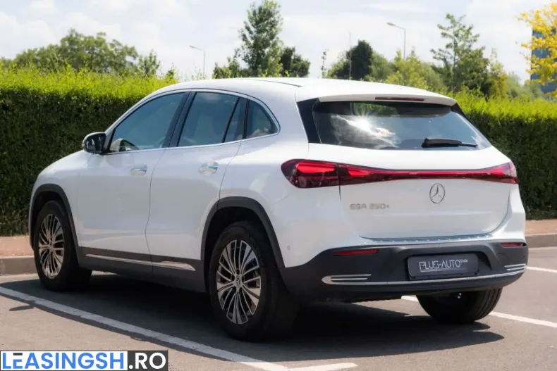 Mercedes-Benz EQA (Clasa GLA) din 2024 cu 27.000 km - oferta MER232394 - foto 8
