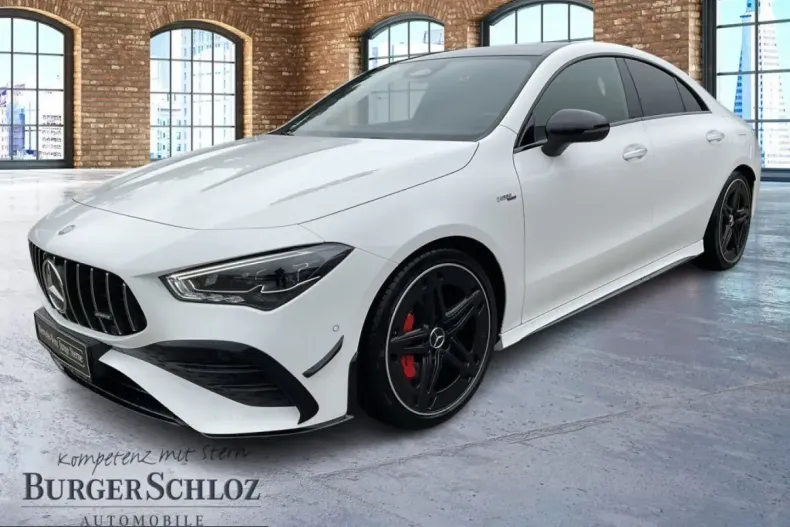 Mercedes-Benz CLA 35 AMG (Clasa CLA) din 2024 cu 21.000 km - oferta MER232401 - foto 1