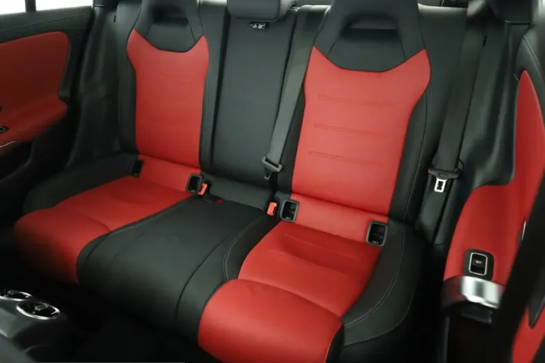 Mercedes-Benz CLA 45 AMG (Clasa CLA) din 2021 cu 50.655 km - oferta MER232402 - foto 18