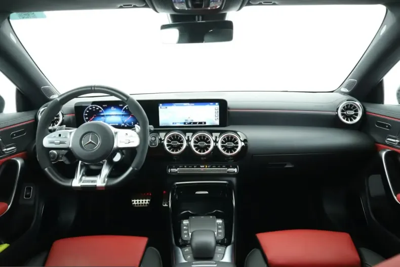 Mercedes-Benz CLA 45 AMG (Clasa CLA) din 2021 cu 50.655 km - oferta MER232402 - foto 19