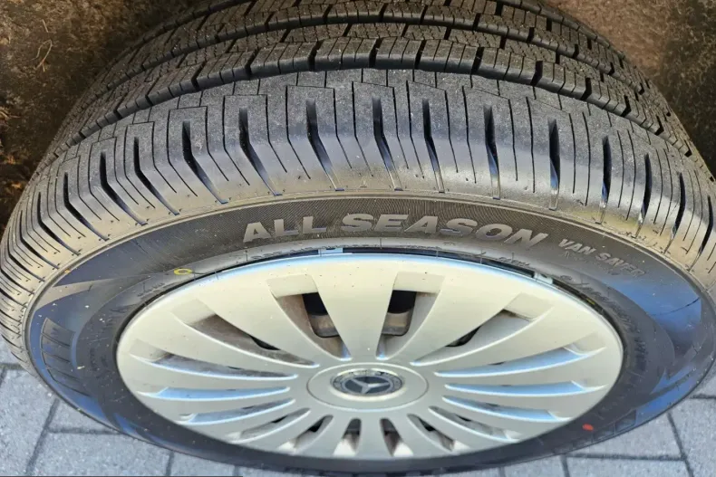 Mercedes-Benz Vito din 2025 cu 12.572 km - oferta MER232407 - foto 7