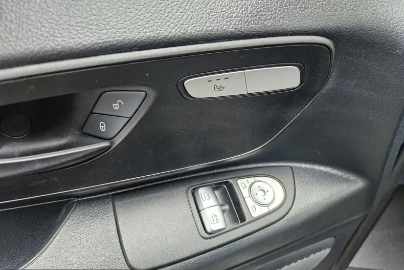 Mercedes-Benz Vito din 2025 cu 12.572 km - oferta MER232407 - foto 11