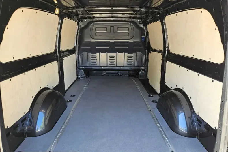 Mercedes-Benz Vito din 2025 cu 12.572 km - oferta MER232407 - foto 19