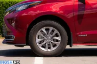 Toyota Sienna din 2023 cu 18.030 km - oferta TOY232418 - foto 6