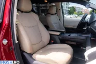 Toyota Sienna din 2023 cu 18.030 km - oferta TOY232418 - foto 29