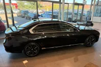 BMW 740 (Seria 7) din 2025 cu 28.899 km - oferta BMW232430 - foto 4