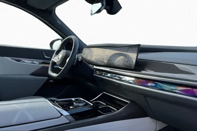 BMW 740 (Seria 7) din 2024 cu 66.884 km - oferta BMW232432 - foto 7