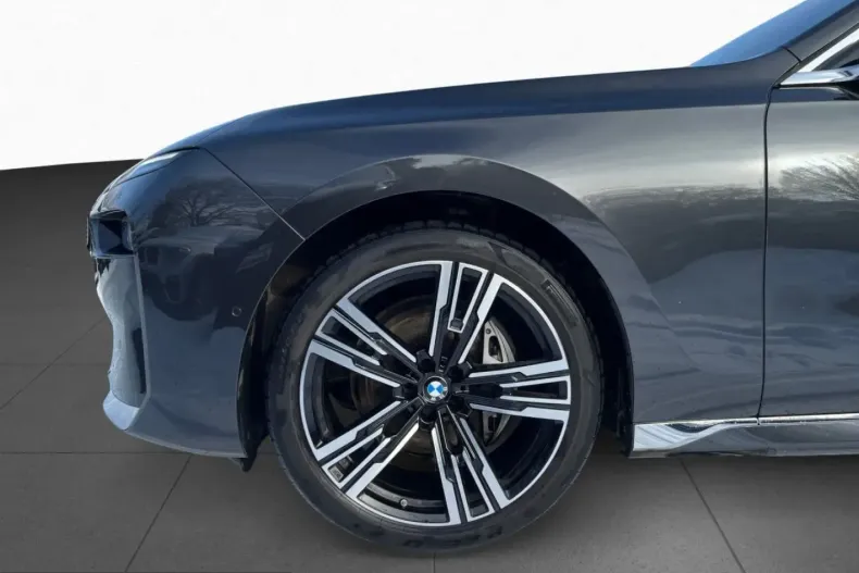 BMW 740 (Seria 7) din 2024 cu 66.884 km - oferta BMW232432 - foto 13
