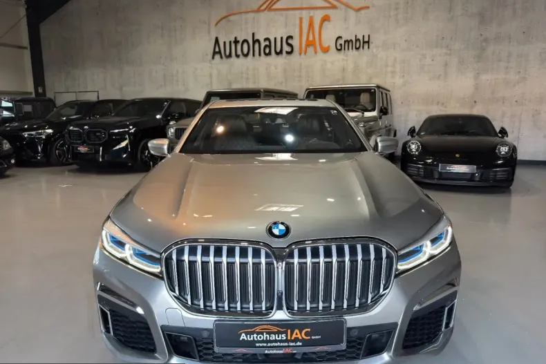 BMW 750 (Seria 7) din 2021 cu 121.724 km - oferta BMW232434 - foto 3