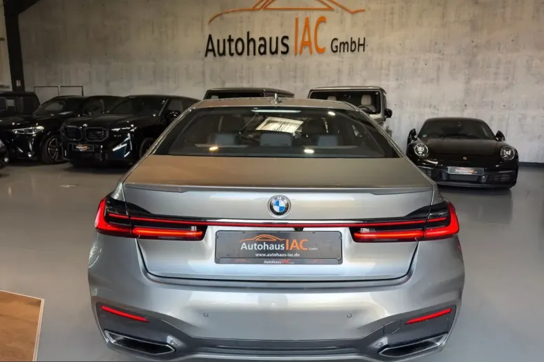BMW 750 (Seria 7) din 2021 cu 121.724 km - oferta BMW232434 - foto 4