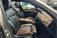 BMW 750 (Seria 7) din 2021 cu 121.724 km - oferta BMW232434 - foto 24