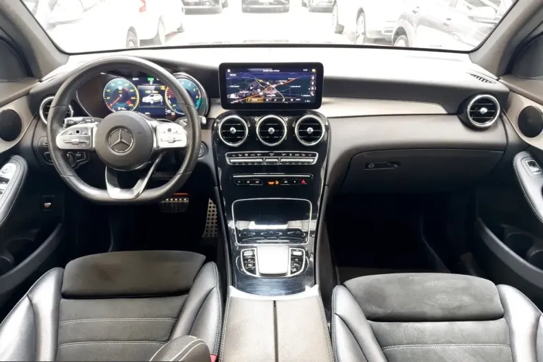 Mercedes-Benz GLC 300 (Clasa GLC) din 2022 cu 60.537 km - oferta MER232435 - foto 8