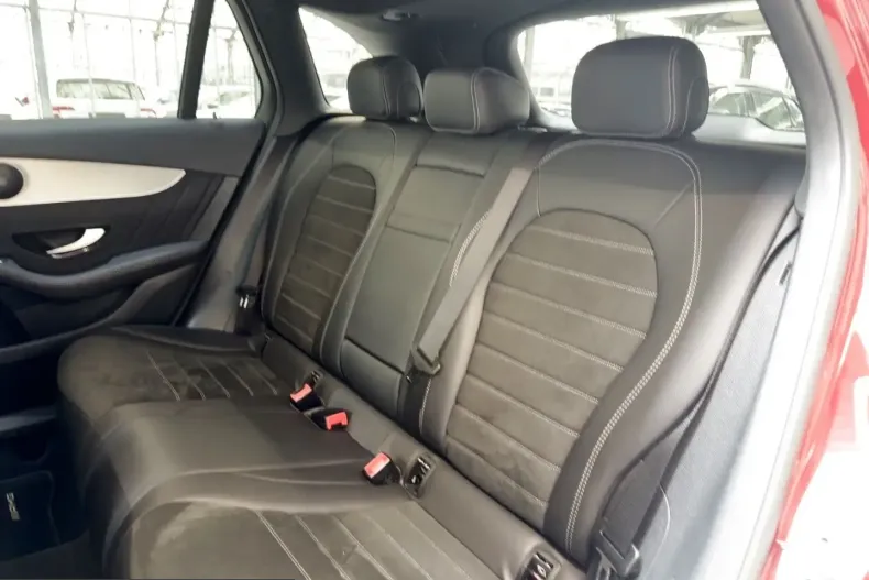 Mercedes-Benz GLC 300 (Clasa GLC) din 2022 cu 60.537 km - oferta MER232435 - foto 14
